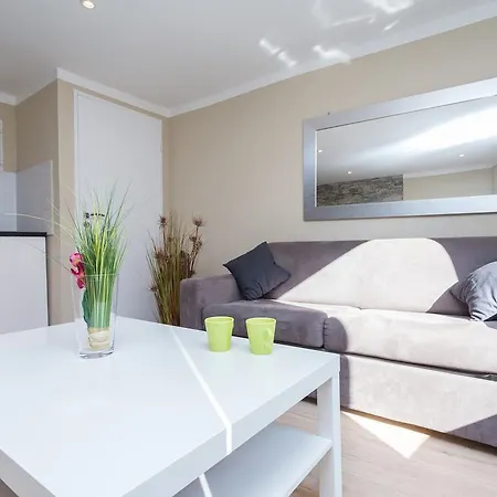 Studio Cappuccino - Old Town Apartment
